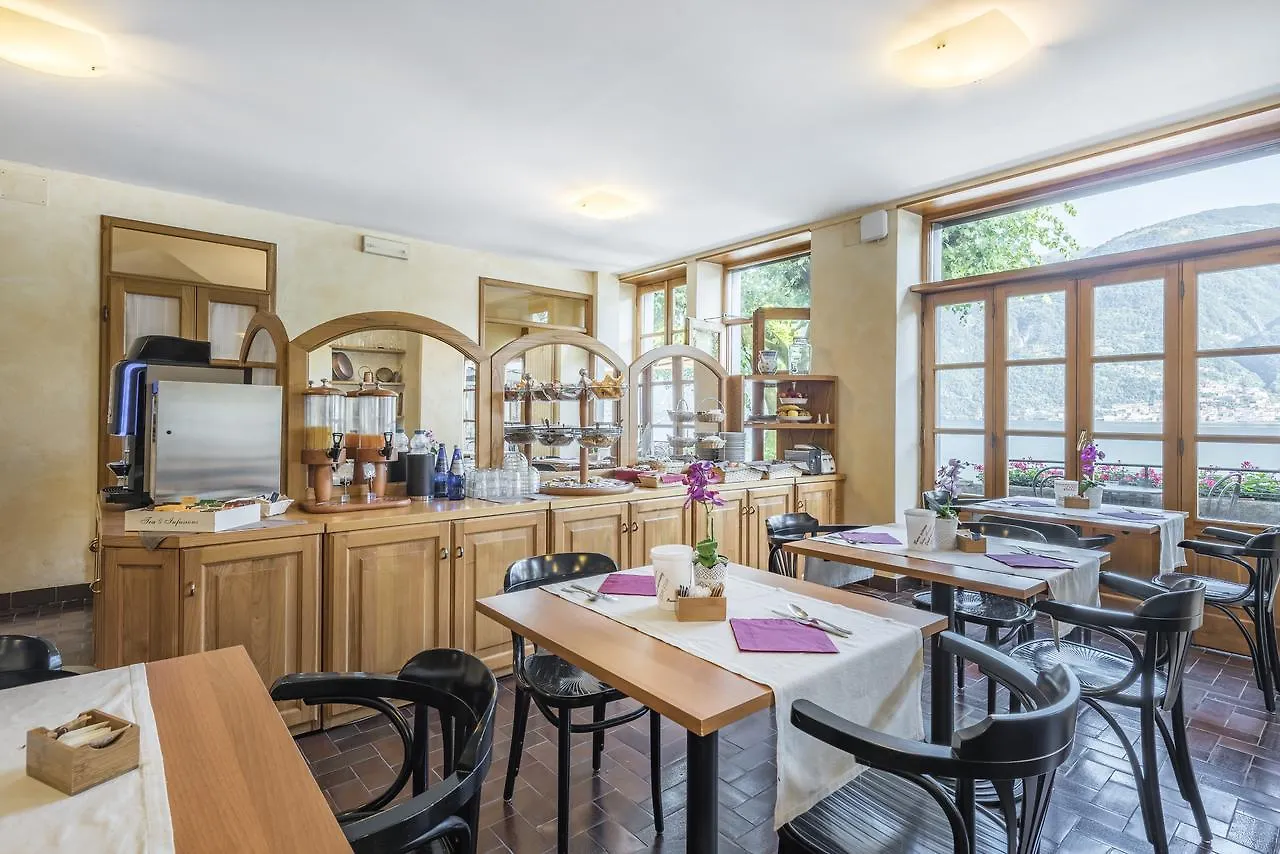 Hotel Crotto Del Misto Lezzeno 2*,