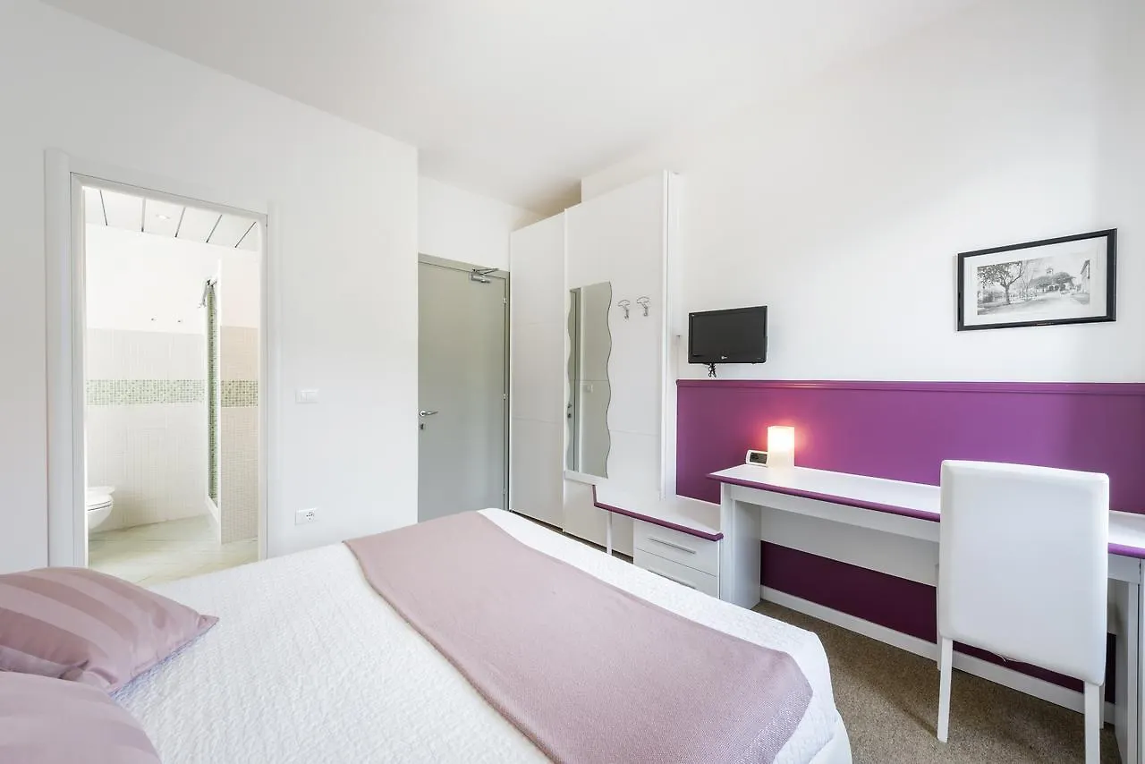 **  Hotel Crotto Del Misto Lezzeno Italia